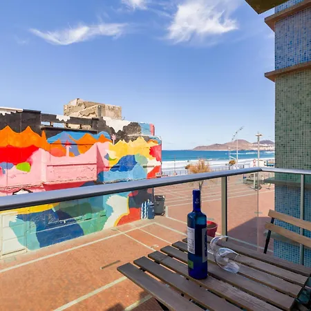 Seafront In Palmas By Playa Canteras Las Palmas de Gran Canaria